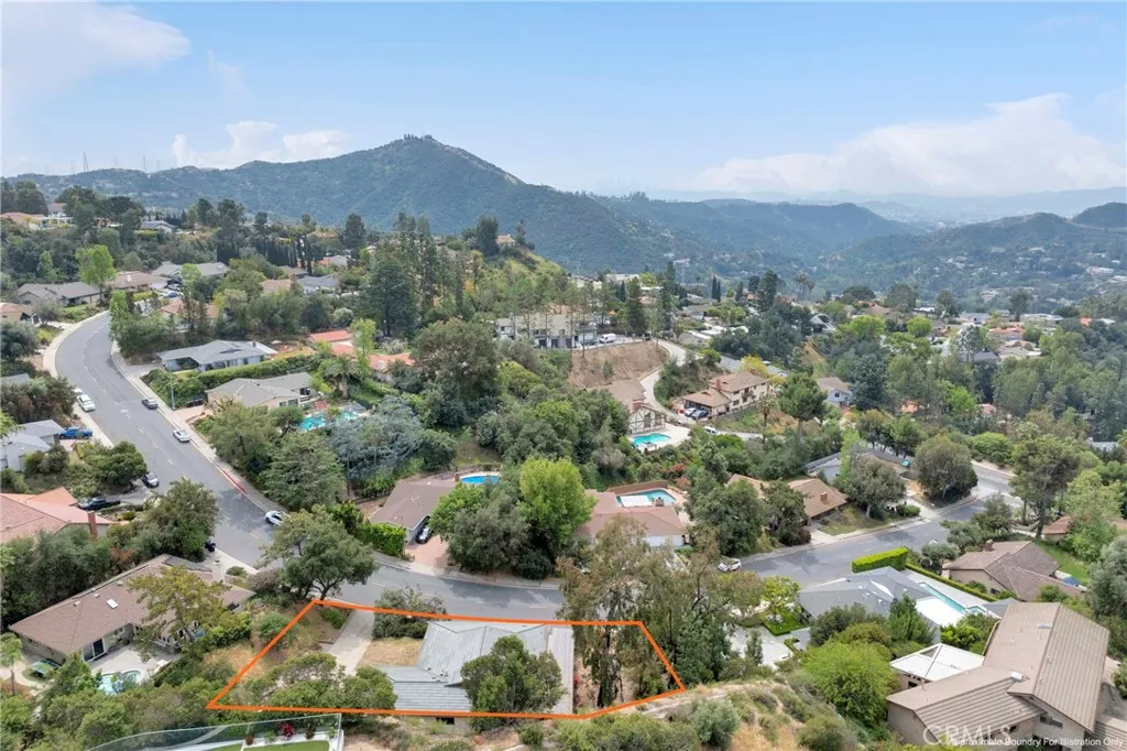 Additional image 121 of 3737 San Augustine Dr, Glendale, CA 91206