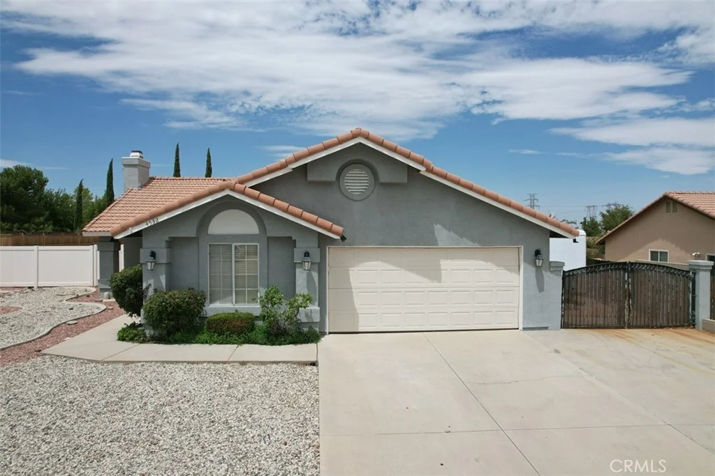 14532 Tanglewood Court, Hesperia, CA 92345