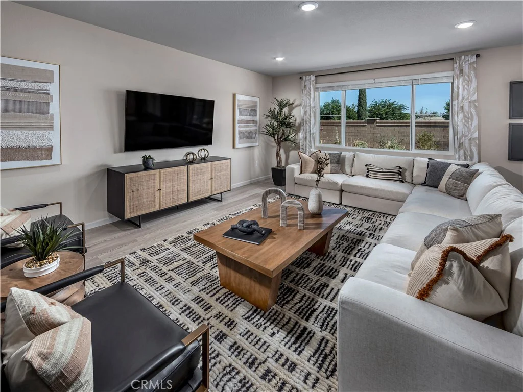 31226 Ruby River Road, Winchester, CA 92596 photo 5