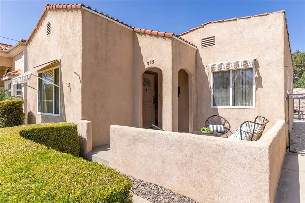 839 E Fairmount Rd, Burbank, CA 91501 photo 3