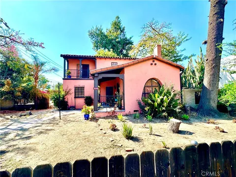 1840 N Arrowhead Avenue, San Bernardino, CA 92405 - MLS#: IV24205263