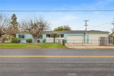 100 Bendix Street, Bakersfield, CA MLS: OC25080696