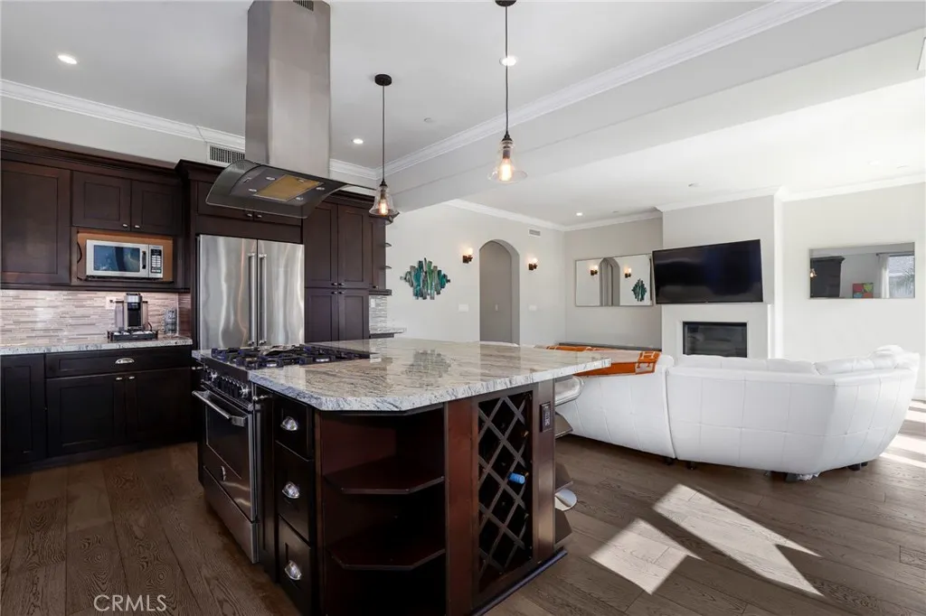 Additional image 14 of 1644 S Bentley Avenue Unit 401, Los Angeles, CA 90025