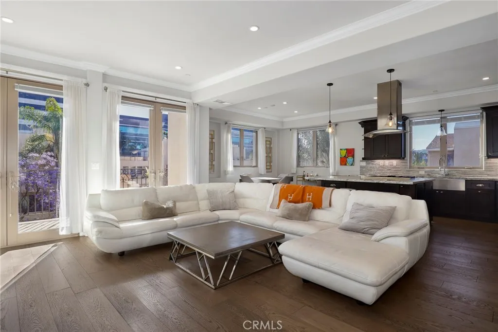 Additional image 7 of 1644 S Bentley Avenue Unit 401, Los Angeles, CA 90025