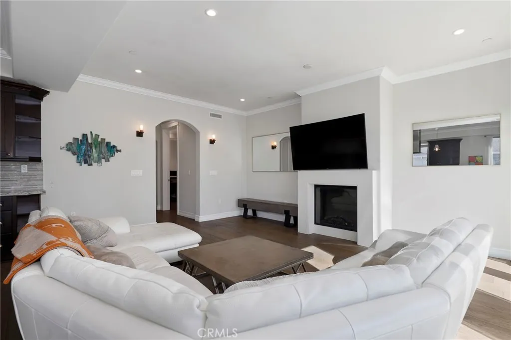 Additional image 9 of 1644 S Bentley Avenue Unit 401, Los Angeles, CA 90025