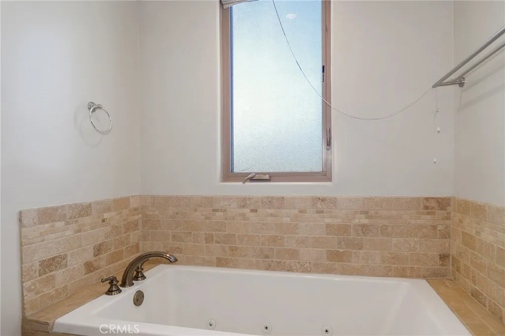 Additional image 27 of 1644 S Bentley Avenue Unit 401, Los Angeles, CA 90025