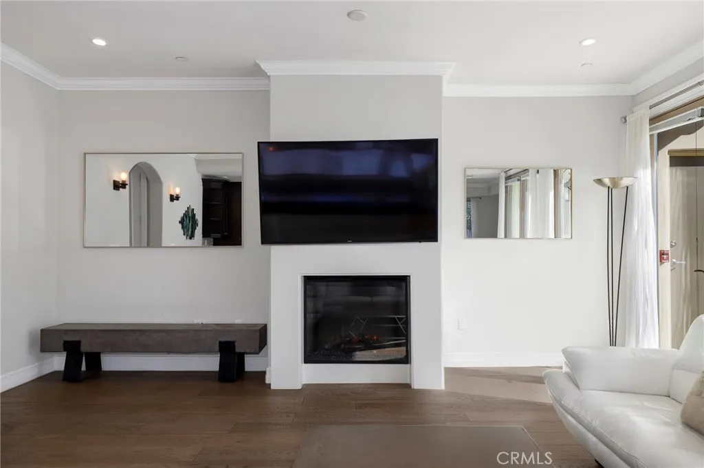 Additional image 10 of 1644 S Bentley Avenue Unit 401, Los Angeles, CA 90025