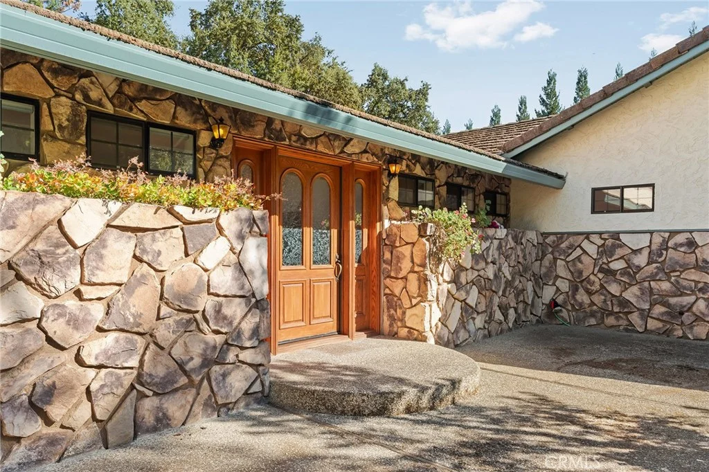 12 Quadra Court, Chico, CA 95928