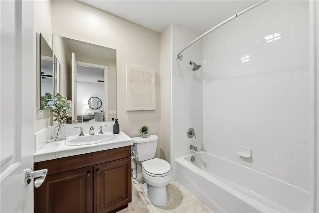 Additional image 70 of 42365 Vista Montana Court, Temecula, CA 92590