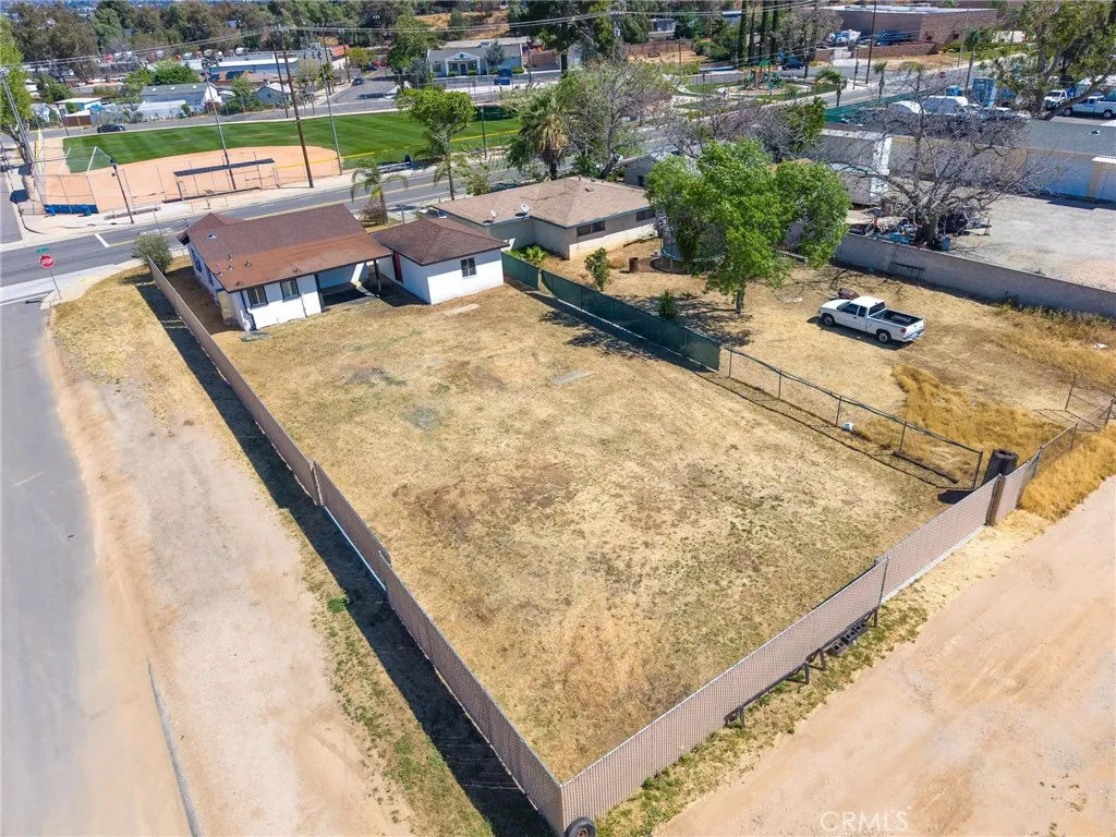 Additional image 37 of 395 W 4th St, Beaumont, CA 92223