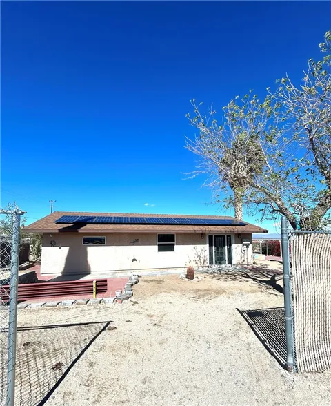 6211 Sunrise, 29 Palms, CA MLS: JT25041560
