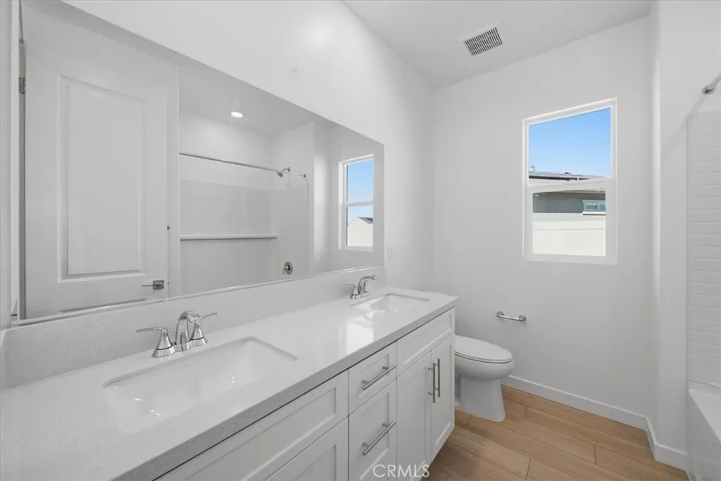 Additional image 40 of 3329 E Avenue J-4, Lancaster, CA 93535