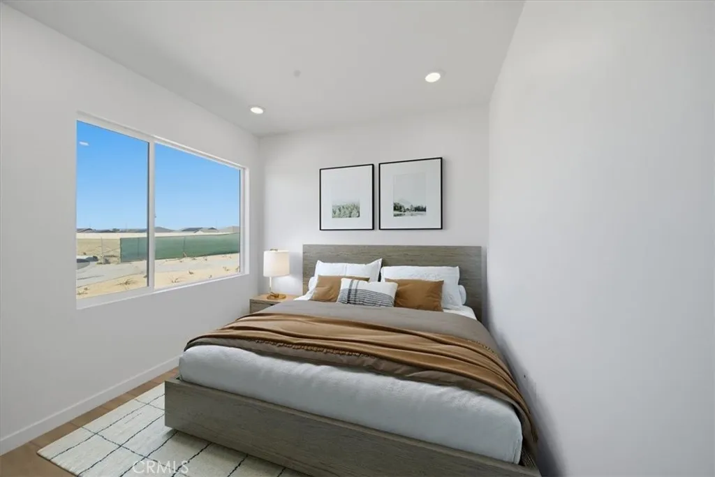 Additional image 43 of 3329 E Avenue J-4, Lancaster, CA 93535