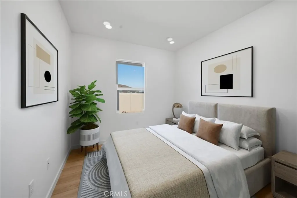 Additional image 15 of 3329 E Avenue J-4, Lancaster, CA 93535