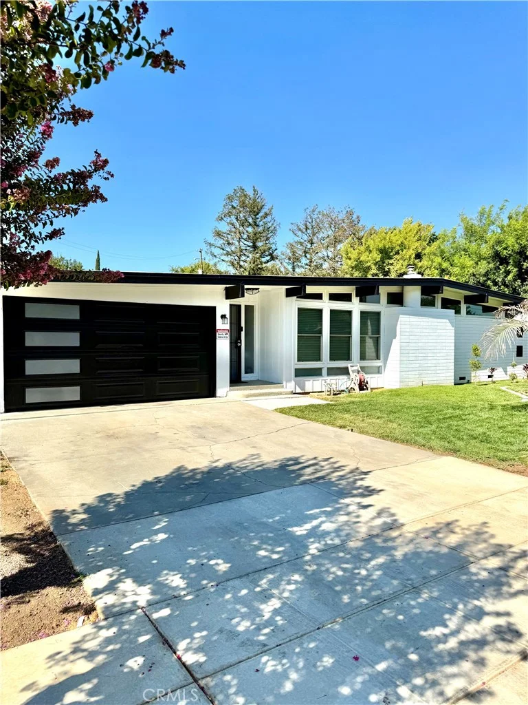 1825 National Ave, Madera, CA 93637