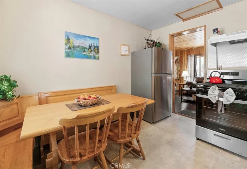 Additional image 11 of 1118 Clubview Avenue, Big Bear Lake, CA 92315