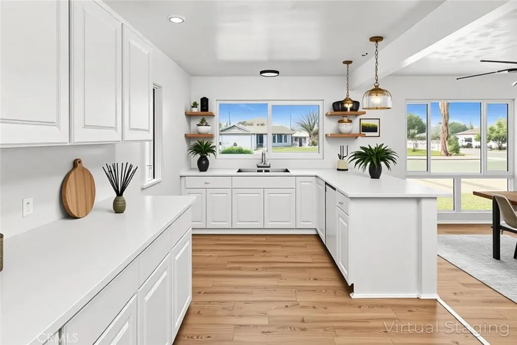 1101 Eureka St, Bakersfield, CA 93305