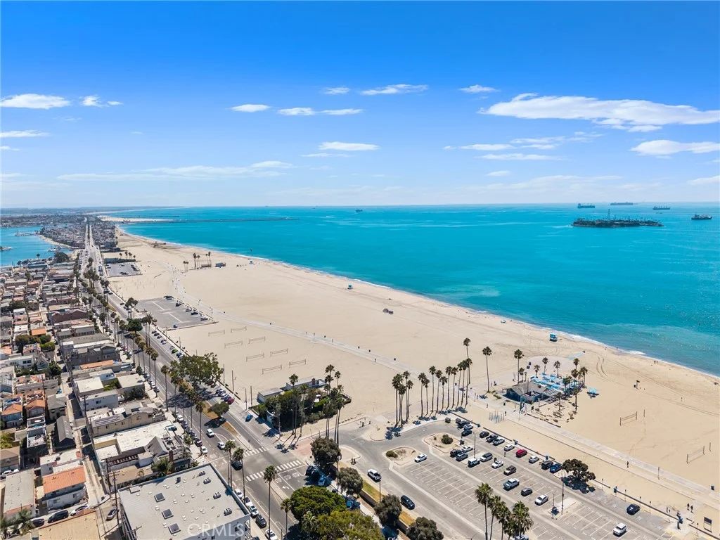 132 Park Ave, Long Beach, CA 90803