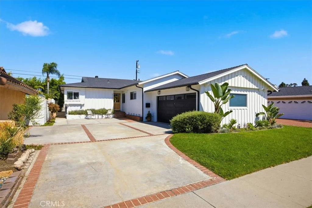 5303 W 141st Street, Hawthorne, CA 90250