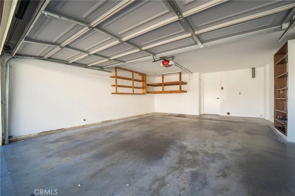Additional image 42 of 8120 Canby Ave #6, Reseda, CA 91335