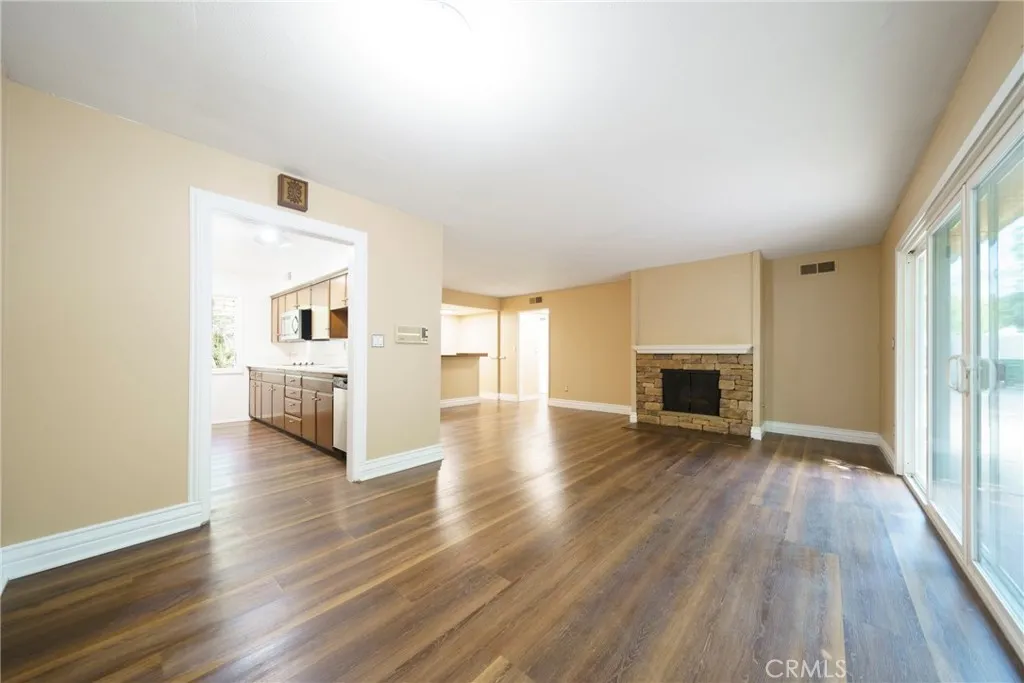 Additional image 60 of 8120 Canby Ave #6, Reseda, CA 91335