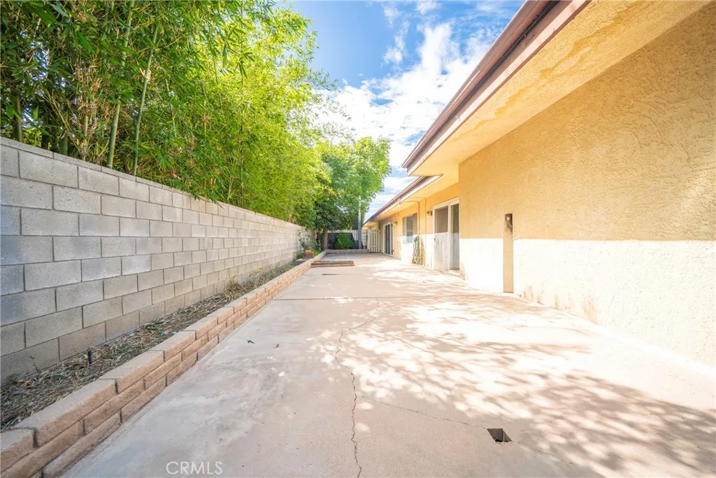 Additional image 37 of 8120 Canby Ave #6, Reseda, CA 91335