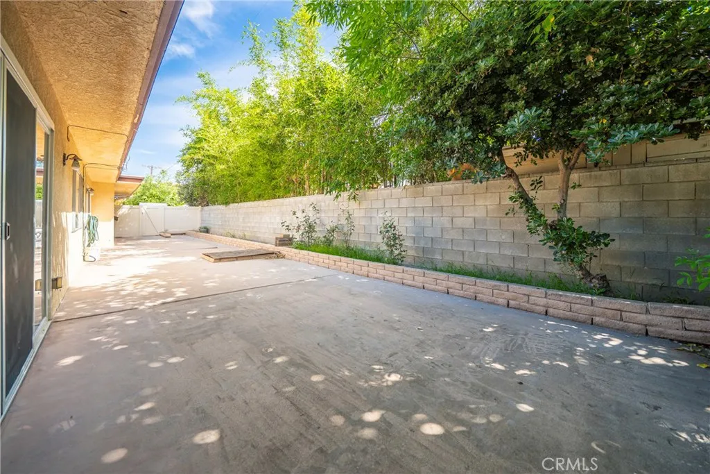 Additional image 5 of 8120 Canby Ave #6, Reseda, CA 91335