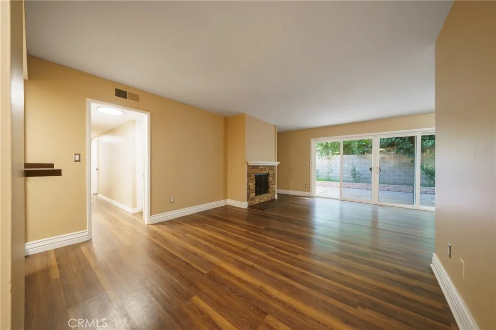 Additional image 13 of 8120 Canby Ave #6, Reseda, CA 91335