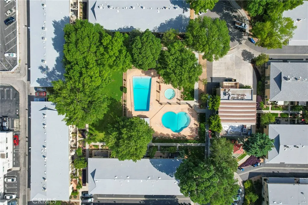 Additional image 6 of 8120 Canby Ave #6, Reseda, CA 91335