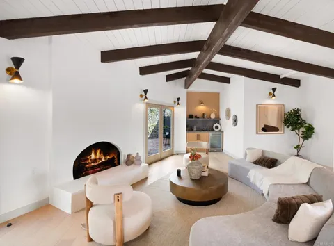 7525 Piper Pl, Los Angeles, CA MLS: PTP2503773