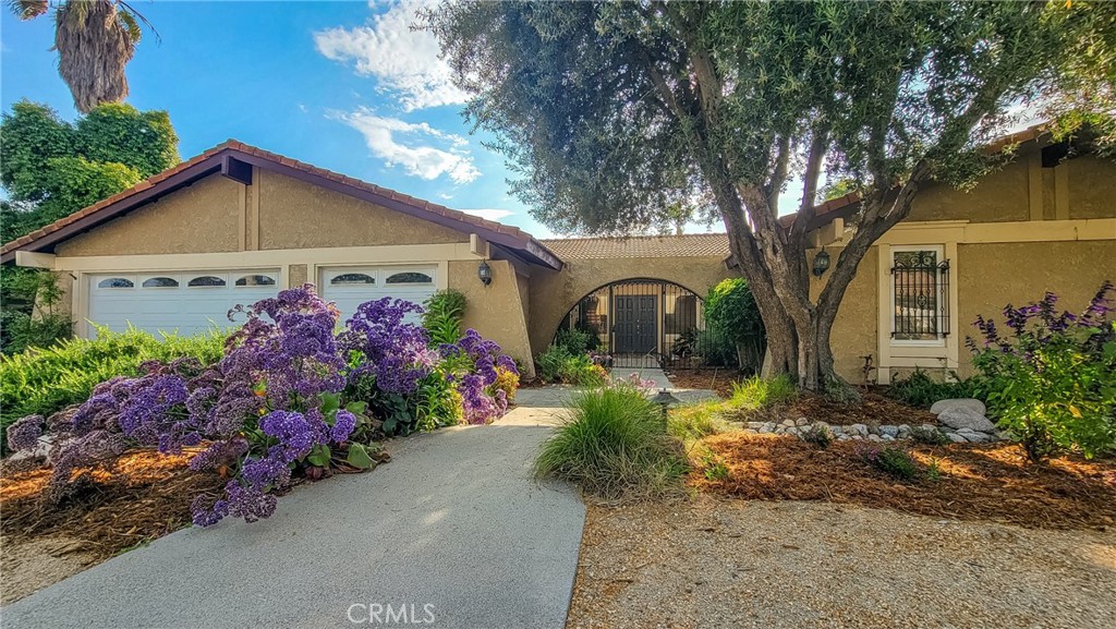 2123 Bonnie Brae Avenue, Claremont, CA 91711 - MLS#: CV23090526