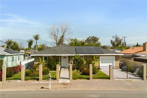 10517 50th Street, Jurupa Valley, CA MLS: TR25078938