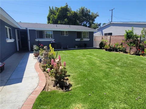 2214 Mark Street, Santa Ana, CA MLS: DW24254688