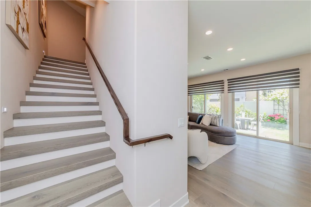 Additional image 85 of 195 Stellar, Irvine, CA 92618