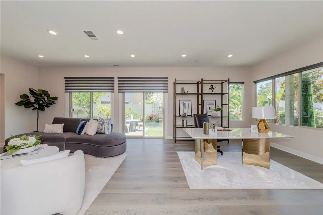 Additional image 78 of 195 Stellar, Irvine, CA 92618