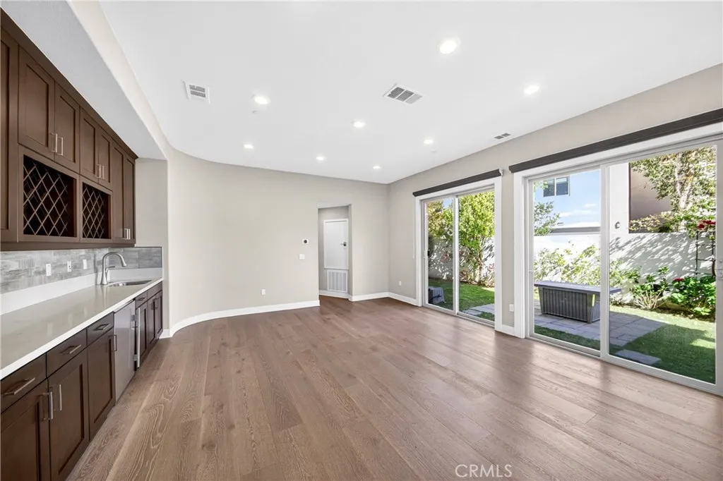 Additional image 10 of 195 Stellar, Irvine, CA 92618