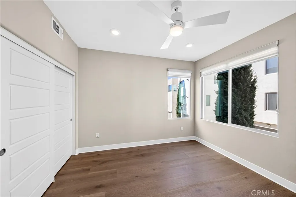 Additional image 96 of 195 Stellar, Irvine, CA 92618
