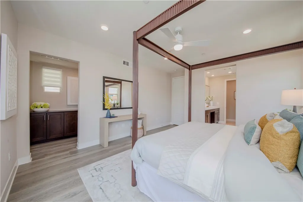 Additional image 33 of 195 Stellar, Irvine, CA 92618