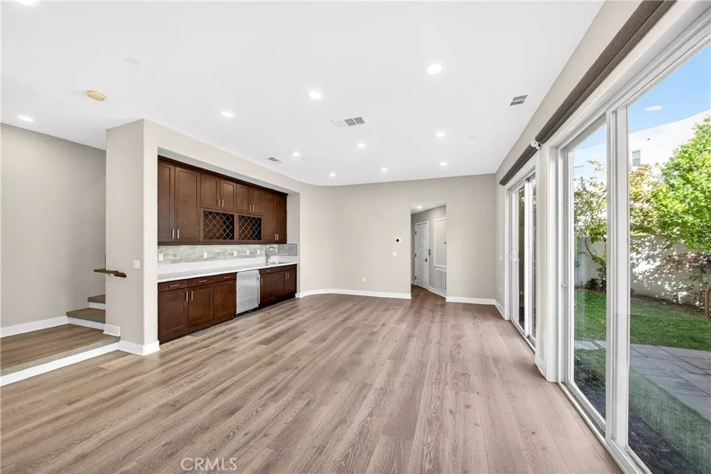 Additional image 6 of 195 Stellar, Irvine, CA 92618