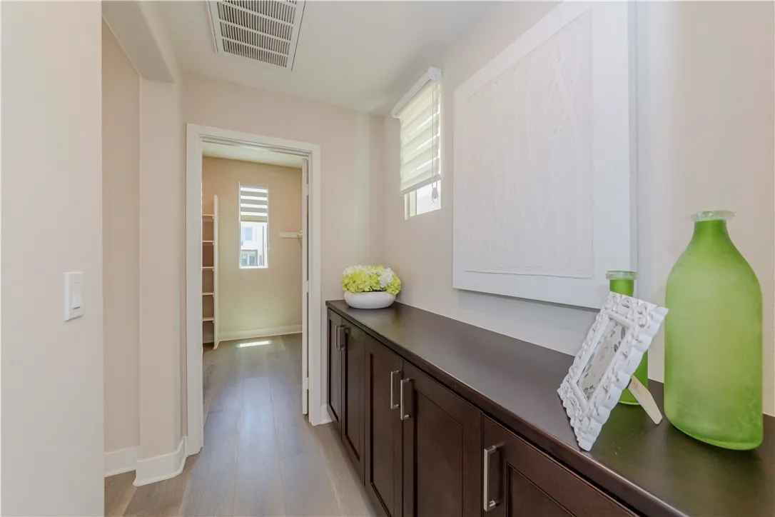Additional image 106 of 195 Stellar, Irvine, CA 92618