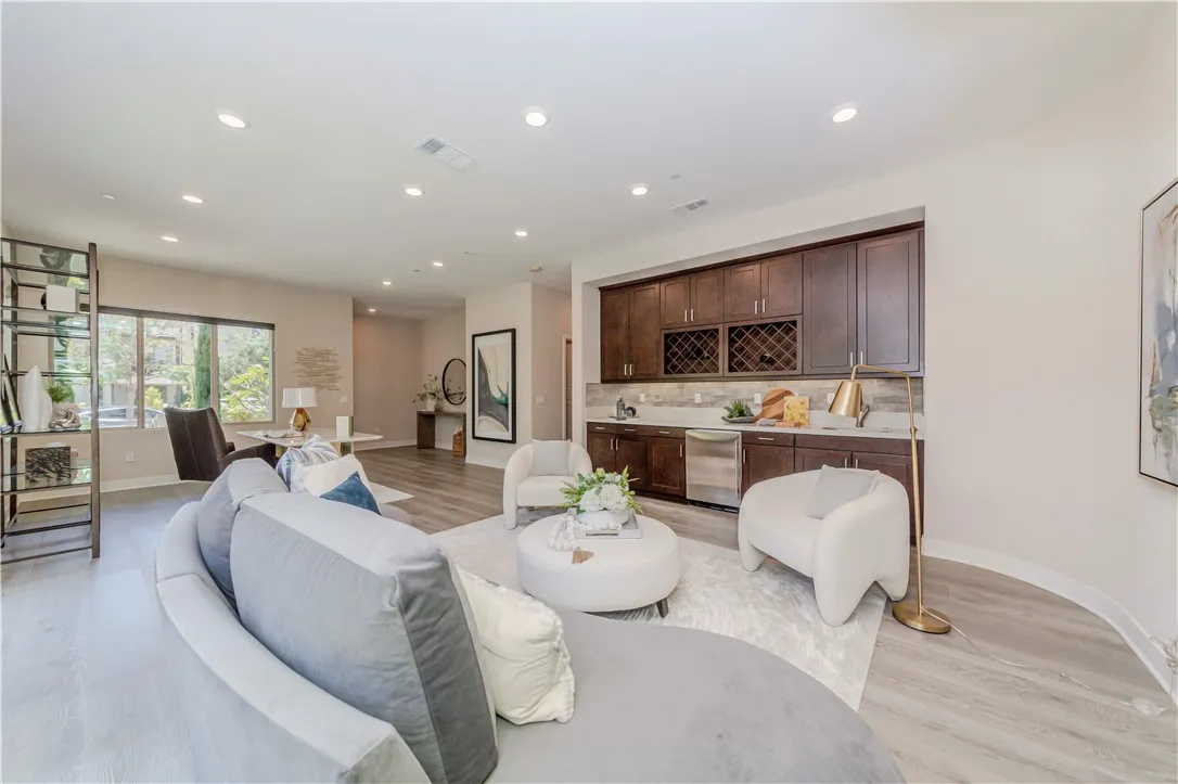Additional image 82 of 195 Stellar, Irvine, CA 92618