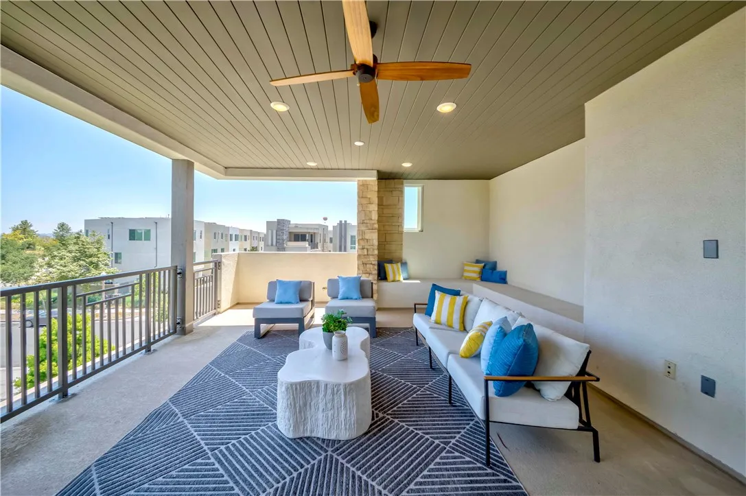 Additional image 132 of 195 Stellar, Irvine, CA 92618