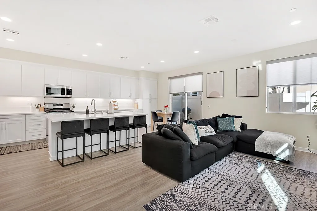 Additional image 53 of 13423 W Saddle Rock Place, Sylmar, CA 91342