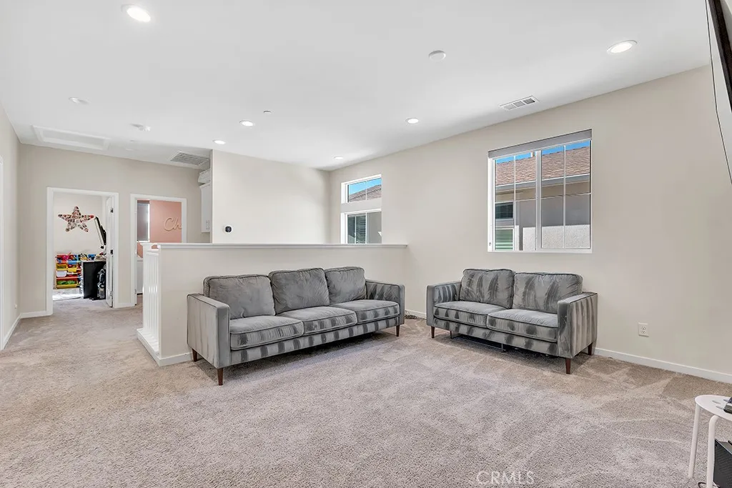 Additional image 72 of 13423 W Saddle Rock Place, Sylmar, CA 91342