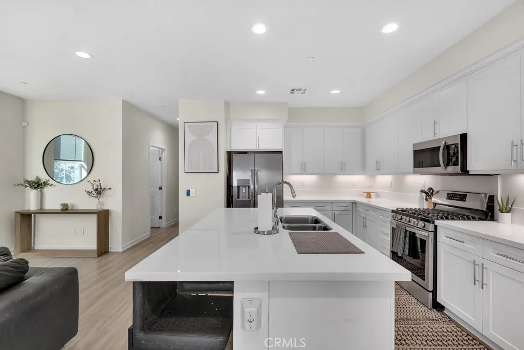 Additional image 58 of 13423 W Saddle Rock Place, Sylmar, CA 91342