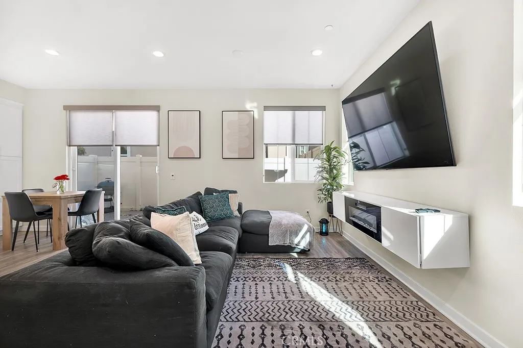 Additional image 52 of 13423 W Saddle Rock Place, Sylmar, CA 91342