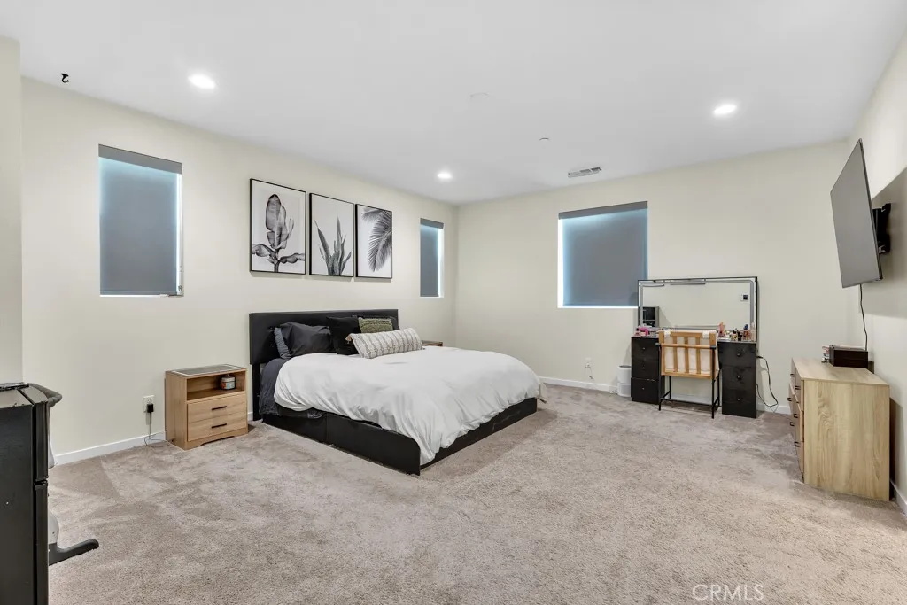 Additional image 29 of 13423 W Saddle Rock Place, Sylmar, CA 91342