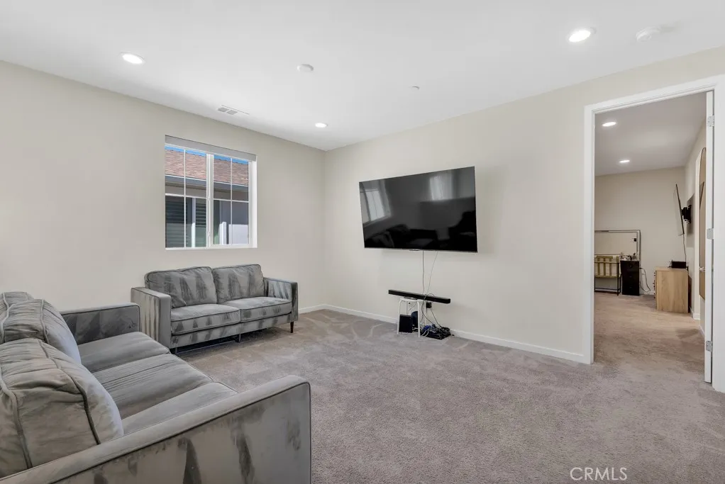 Additional image 71 of 13423 W Saddle Rock Place, Sylmar, CA 91342