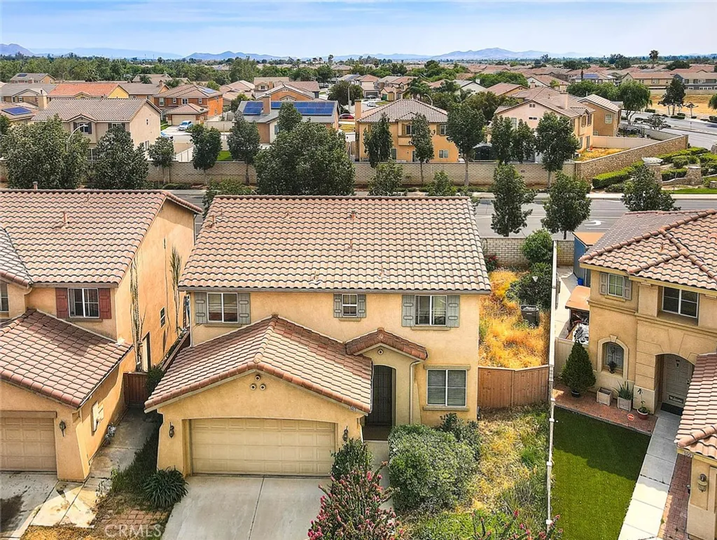 Additional image 3 of 1011 Alderwood Way, Perris, CA 92571