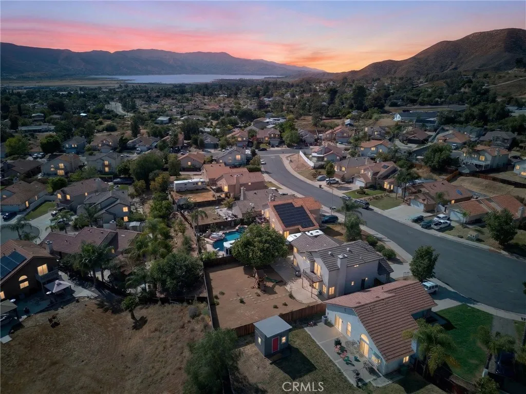 22425 Shore View Court, Wildomar, CA 92595
